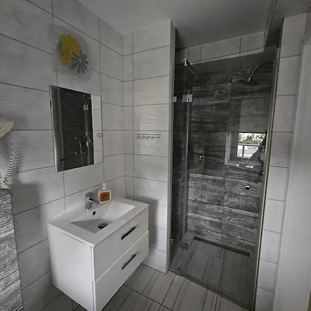 بيت ضيافة Jastra-bay 3*